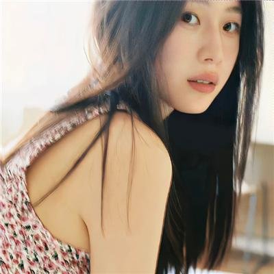 春闺三凤